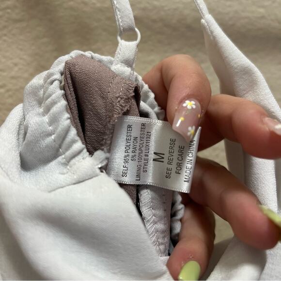 Fashion Nova White Brown High Waisted Paper Bag Pants Jumpsuit Size Medium - Picture 8 of 12